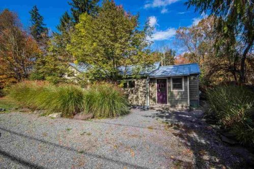 208 Tinker St, Woodstock, NY 12498-1124