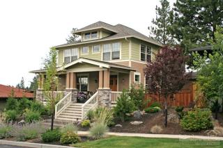 2207 Clearwater Dr, Bend, OR 97701-7339