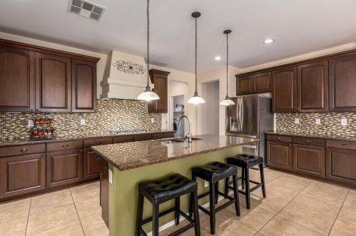 1958 Sunnyvale Ave, Gilbert AZ  85295-9089 exterior