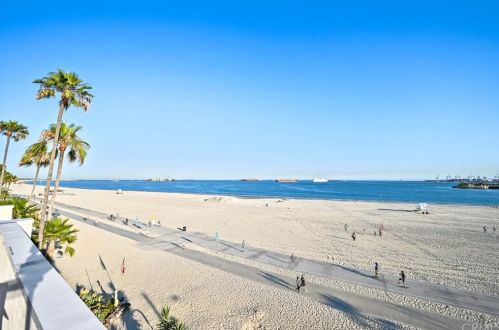 1174 Ocean Blvd, Long Beach, CA 90802-5638