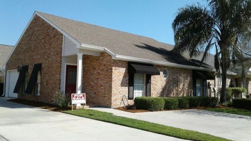 515 French Quarter Dr, Houma, LA 70364-2679