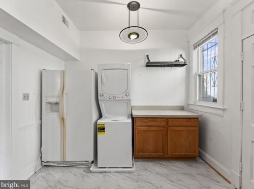 916 Capitol St, Washington DC 20003-1533 exterior