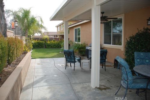 1210 Buttercup Way, Beaumont CA  92223-8480 exterior