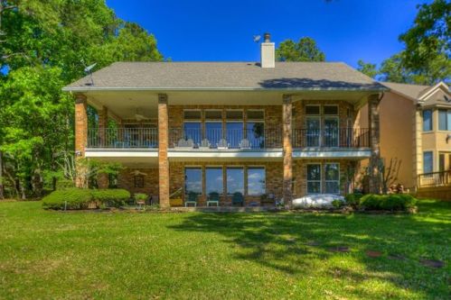 181 Twinstone Cir, Stephen Creek, TX 77331-3389