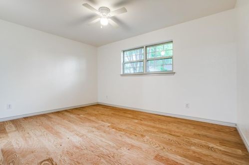 1902 Linda Ln, Richardson TX  75081-2615 exterior