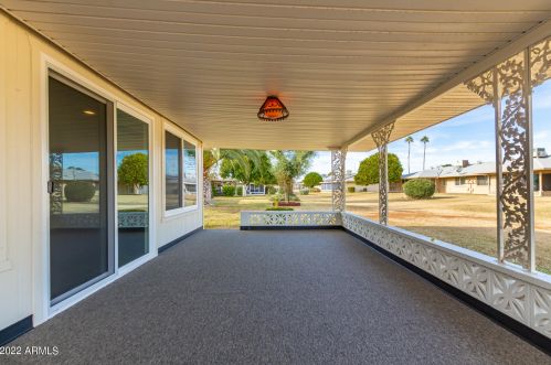 10636 Roundelay Cir, Sun City AZ  85351-2109 exterior