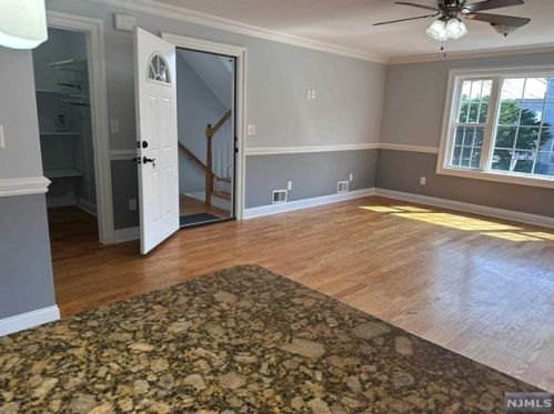 319 Sussex St, Paterson NJ  07503-2449 exterior