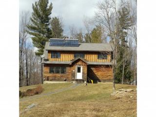 1102 Scrabble Hl, Waterbury, VT 05676-9096