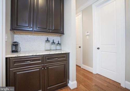 10 Pine Valley Ct, Glen Mills PA  19342-1823 exterior