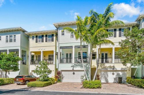215 Latitude Cir, Delray Beach, FL 33483-8060