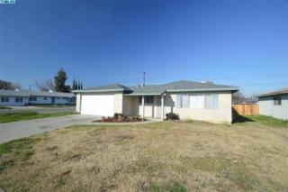 2012 Bardsley Ave, Tulare, CA 93274-6051