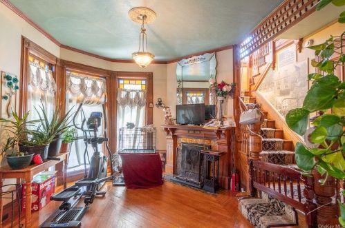 116 Main St, Middletown NY  10940-5119 exterior