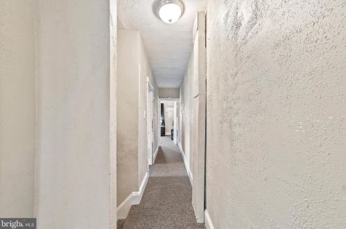 33 Mcclellan Ave, Trenton NJ 08610-6050 exterior