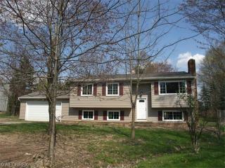 8633 Melody Ln, Macedonia, OH 44056-1708