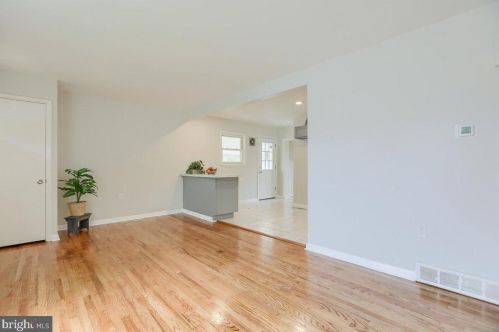 4711 Courtland St, Camp Hill PA  17011-4025 exterior