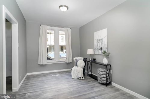 413 Muench St, Harrisburg PA  17102-1533 exterior