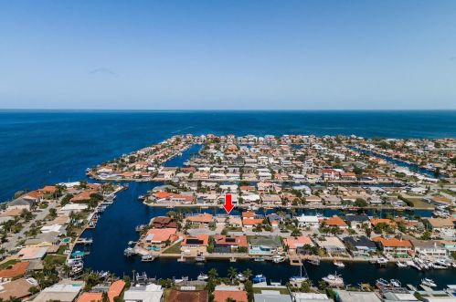 3570 Seaway Dr, New Port Richey, FL 34652-3022
