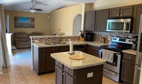 333 Chelmsford Ct, Kissimmee, FL 34758-2947