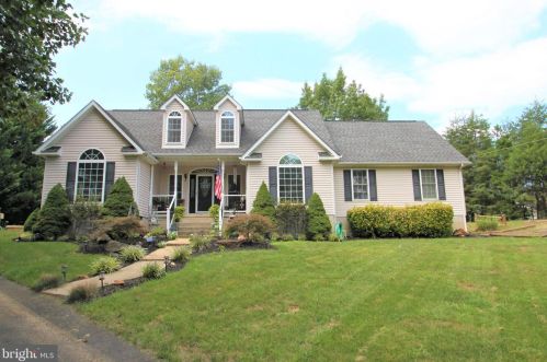3908 Rapidan Hills Dr, Locust Grove VA  22508-2271 exterior