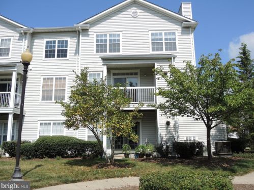13103 Marcey Creek Rd, Herndon, VA 20171-4800