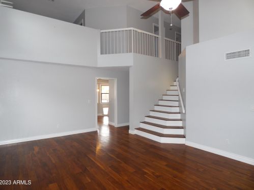 6710 Wescott Dr, Glendale, AZ 85308-5747
