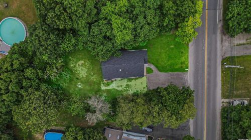 231 Madison St, Manor Park, NY 11950-4623