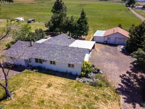 1270 Mountain Ave, Ashland, OR 97520-9624
