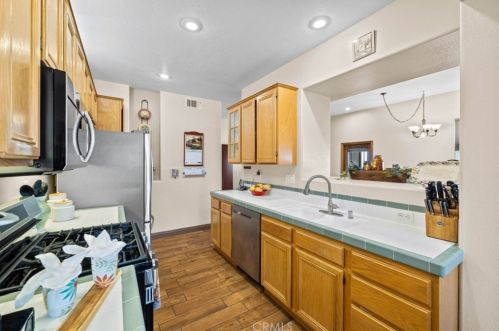 33 Paseo Vespertino, Trabuco Canyon, CA 92688-3871