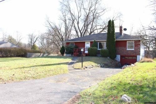 27 Asprion Rd, Bethlehem Center, NY 12077-3301