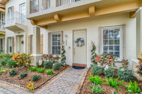 398 25th Ave, Boynton Beach FL  33426-8790 exterior