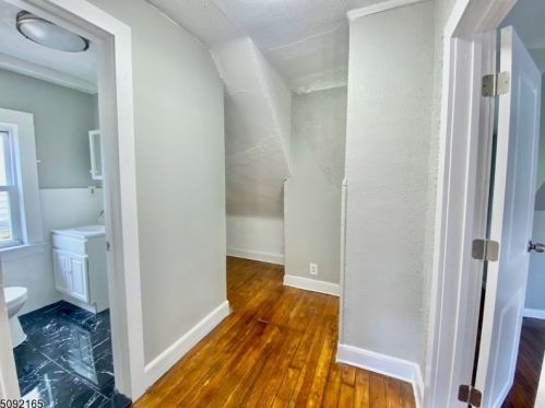 65 Grv St, East Orange NJ  07017-4738 exterior