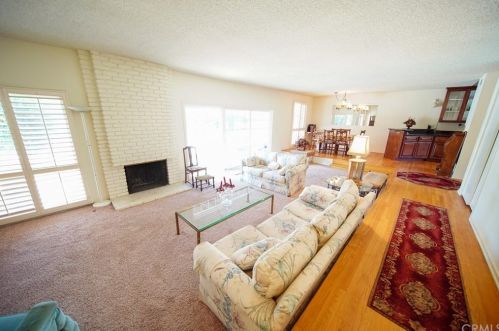 2402 Sycamore St, Anaheim CA  92806-3021 exterior