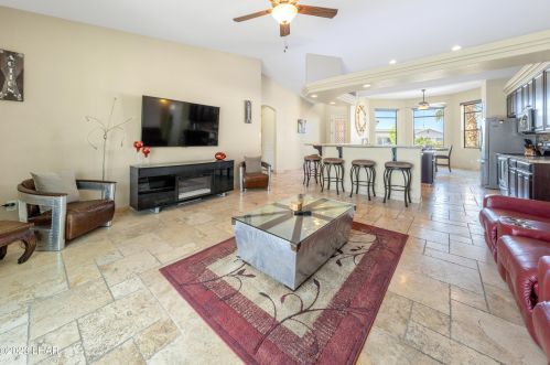 1532 Mandarin Dr, Lake Havasu City, AZ 86404-1878