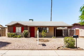 4630 Eva St, Glendale, AZ 85302-3718
