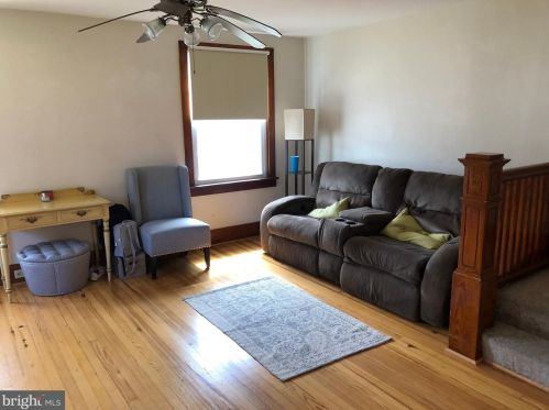 154 Maple Ave, Upton, PA 17225-1326