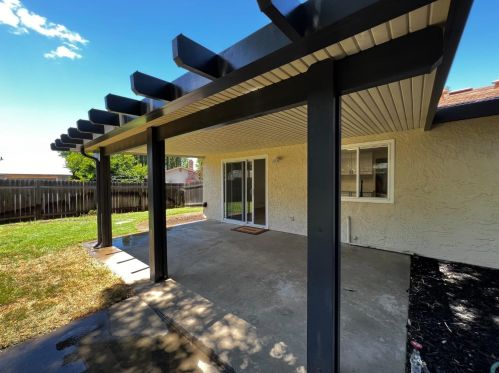 1597 Klamath River Dr, Rancho Cordova CA  95670-2756 exterior