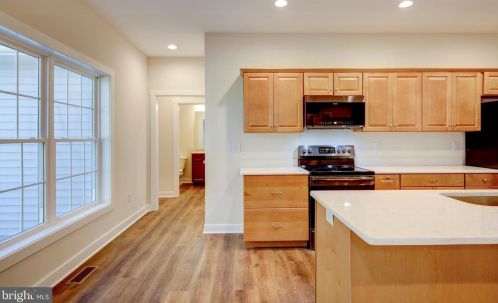 2 Hudson Rd, Laurel DE  19956-3090 exterior