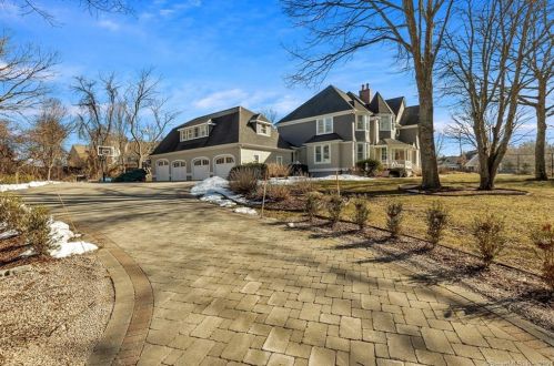 81 Wamphassuc Rd, Stonington, CT 06378-2815