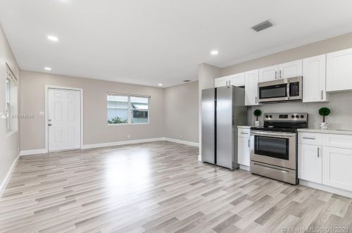 710 55th St, West Palm Beach FL  33407-2612 exterior