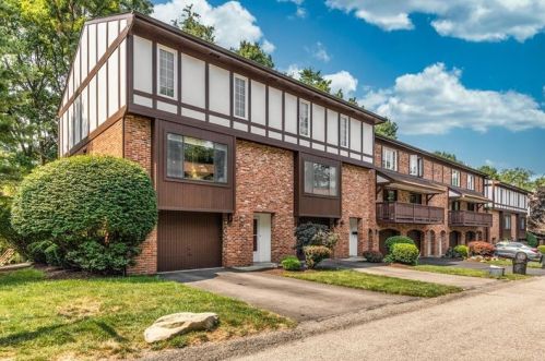 354 Woodbridge Dr, Pittsburgh, PA 15237-3360
