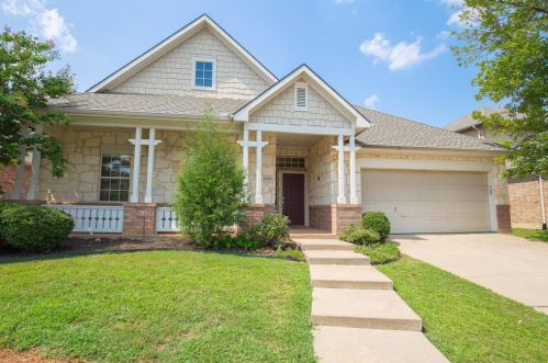 4208 Boxwood Dr, Denton, TX 76208-7312