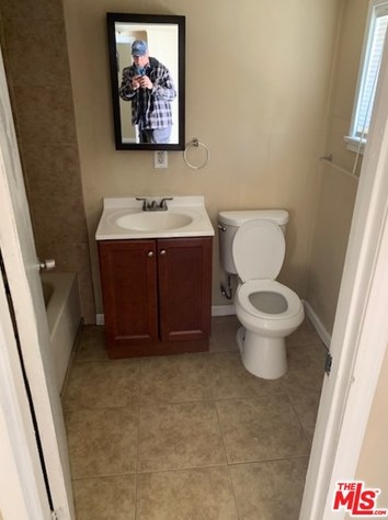 44606 Date Ave, Lancaster CA 93534-3516 exterior