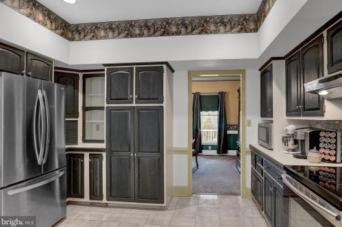 63 Willow Mill Park Rd, Navy Sup Dpt PA  17050-1757 exterior