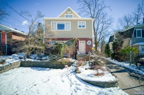 17 Bogert St, Closter NJ  07624-3018 exterior