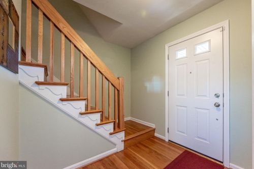 2402 Dacia Dr, Wilmington, DE 19810-2602