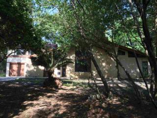 558 Frances Dr, Havana, FL 32333-8630