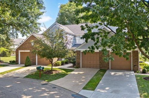 1535 Merion Ln, Oakmont PA  15139-1037 exterior