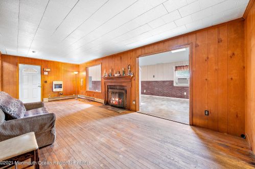 1011 1st Ave, Belmar NJ  07719-3301 exterior