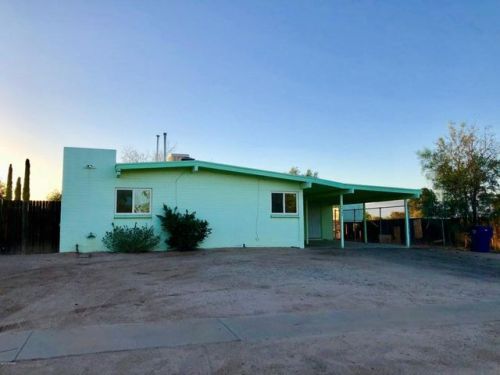 4762 Prudence Rd, Tucson, AZ 85730-4341
