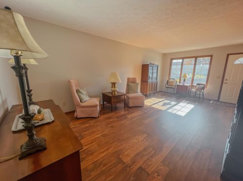 473 Patricia Dr, London OH  43140-8534 exterior